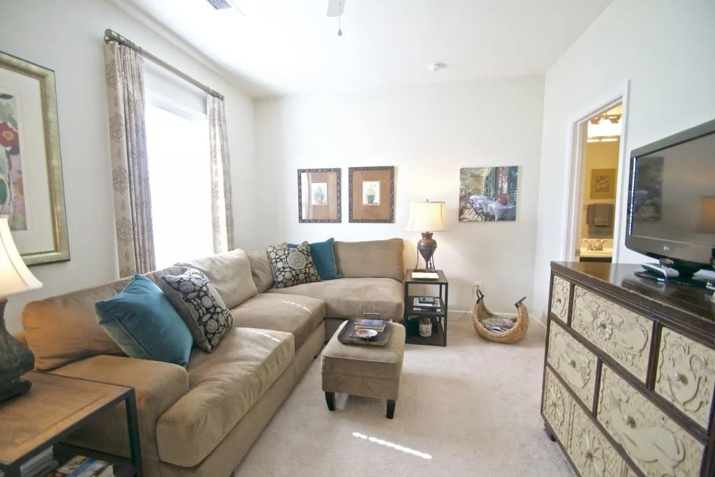 159 Barkley Lane, Atlanta, Georgia 30328, 3 Bedrooms Bedrooms, ,3 BathroomsBathrooms,Residential,Sold,159 Barkley Lane,6002244