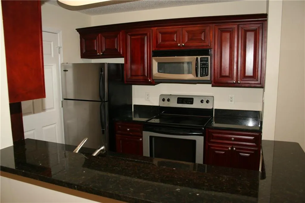 7304 Santa Fe Parkway Unit 7304, Sandy Springs, Georgia 30350, 2 Bedrooms Bedrooms, ,2 BathroomsBathrooms,Residential,Sold,7304 Santa Fe Parkway Unit 7304,6128409