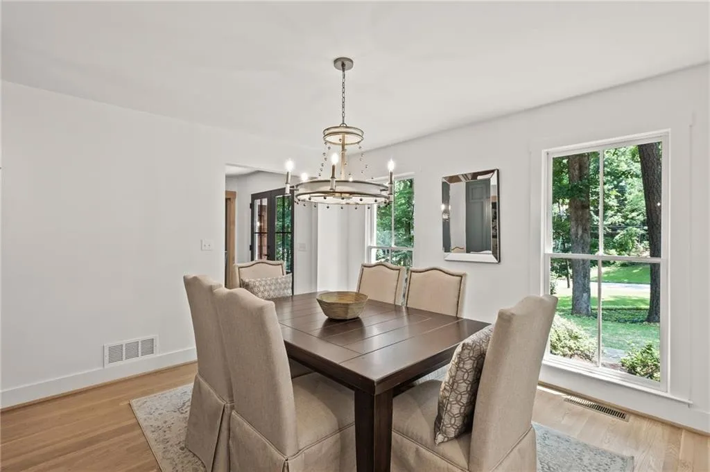 6266 Mountain Brook Way, Atlanta, Georgia 30328, 6 Bedrooms Bedrooms, ,6 BathroomsBathrooms,Residential,Sold,6266 Mountain Brook Way,7225080