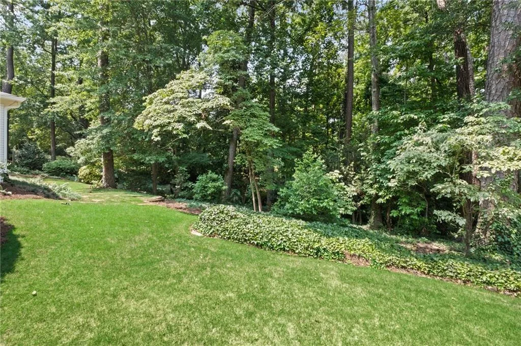 6266 Mountain Brook Way, Atlanta, Georgia 30328, 6 Bedrooms Bedrooms, ,6 BathroomsBathrooms,Residential,Sold,6266 Mountain Brook Way,7225080