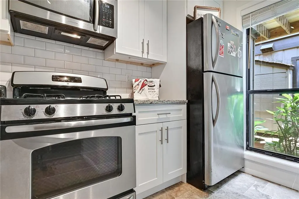 105 River Run Drive Unit 105, Atlanta, Georgia 30350, 1 Bedroom Bedrooms, ,1 BathroomBathrooms,Residential,Sold,105 River Run Drive Unit 105,6734425