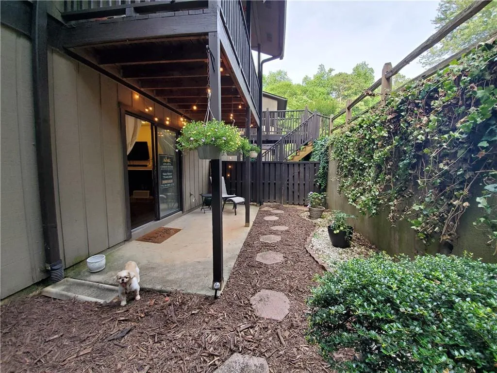 105 River Run Drive Unit 105, Atlanta, Georgia 30350, 1 Bedroom Bedrooms, ,1 BathroomBathrooms,Residential,Sold,105 River Run Drive Unit 105,6734425