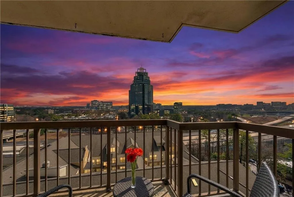 795 Hammond Drive Unit 1402, Atlanta, Georgia 30328, 1 Bedroom Bedrooms, ,1 BathroomBathrooms,Residential,For Sale,795 Hammond Drive Unit 1402,7727509