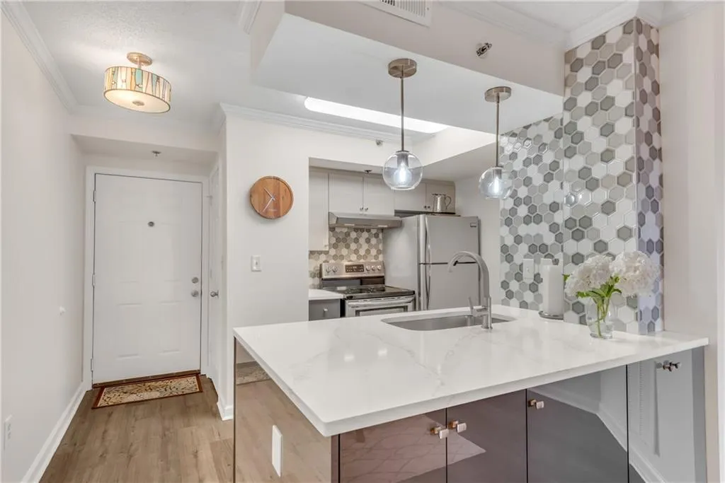 795 Hammond Drive Unit 1402, Atlanta, Georgia 30328, 1 Bedroom Bedrooms, ,1 BathroomBathrooms,Residential,For Sale,795 Hammond Drive Unit 1402,7727509