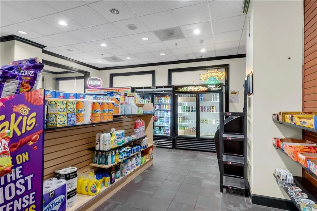 795 Hammond Drive Unit 1402, Atlanta, Georgia 30328, 1 Bedroom Bedrooms, ,1 BathroomBathrooms,Residential,For Sale,795 Hammond Drive Unit 1402,7727509