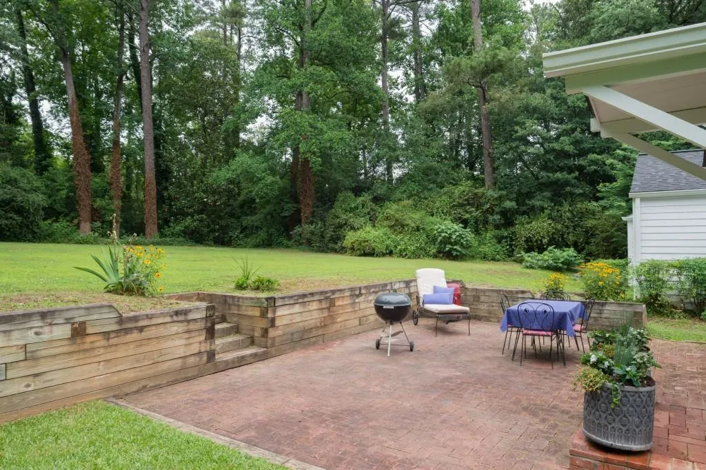 332 Pine Forest Road, Sandy Springs, Georgia 30342, 3 Bedrooms Bedrooms, ,3 BathroomsBathrooms,Residential,Sold,332 Pine Forest Road,5701915