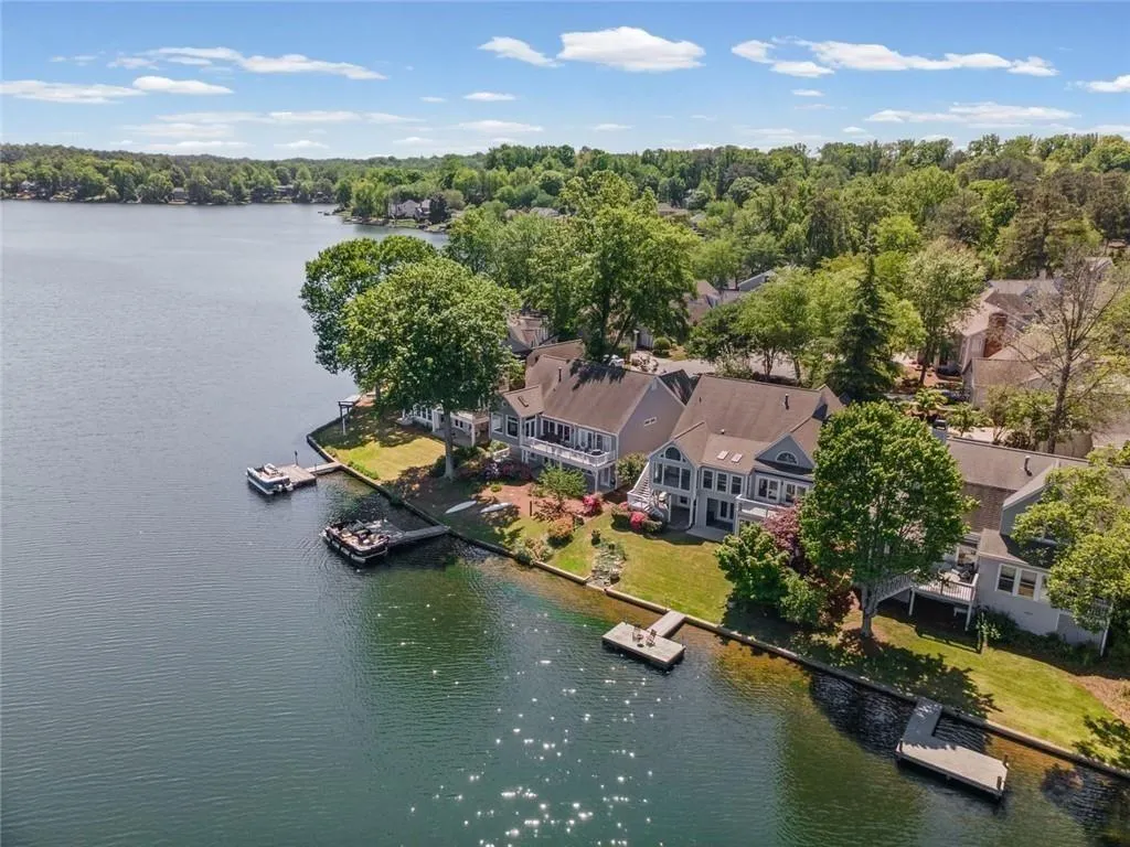 6430 Spinnaker Lane, Alpharetta, Georgia 30005, Alpharetta, GA 30005 — photo 1 of 47