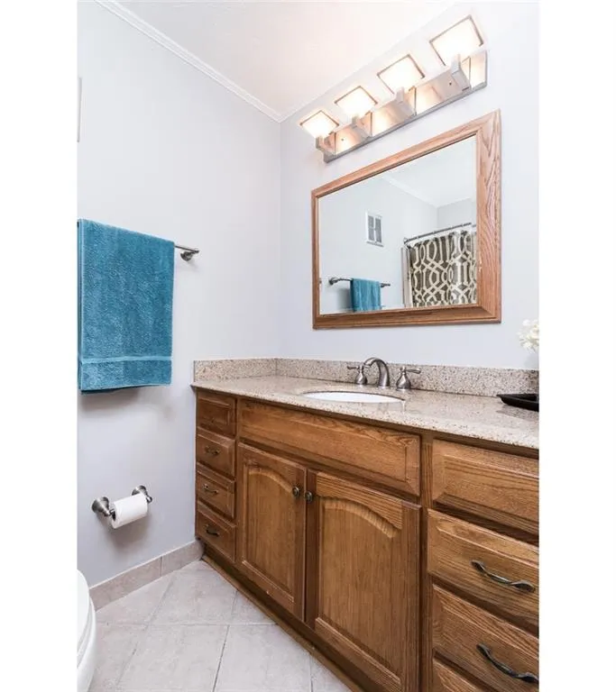 6700 Roswell Road Unit 26e, Atlanta, Georgia 30328, 2 Bedrooms Bedrooms, ,1 BathroomBathrooms,Residential,Sold,6700 Roswell Road Unit 26e,5710547
