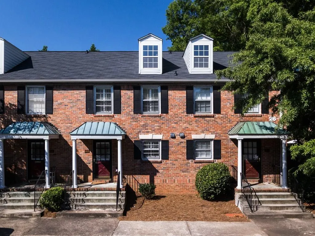6700 Roswell Road Unit 26e, Atlanta, Georgia 30328, 2 Bedrooms Bedrooms, ,1 BathroomBathrooms,Residential,Sold,6700 Roswell Road Unit 26e,5710547
