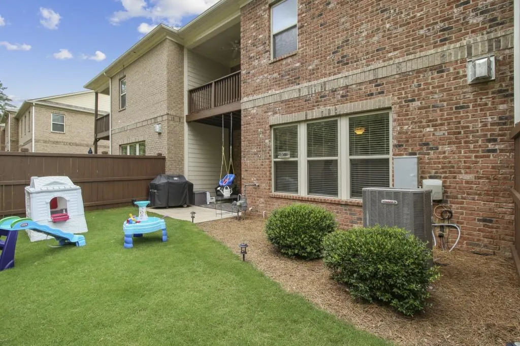 125 Barkley Lane, Atlanta, Georgia 30328, 3 Bedrooms Bedrooms, ,3 BathroomsBathrooms,Residential,Sold,125 Barkley Lane,6901059