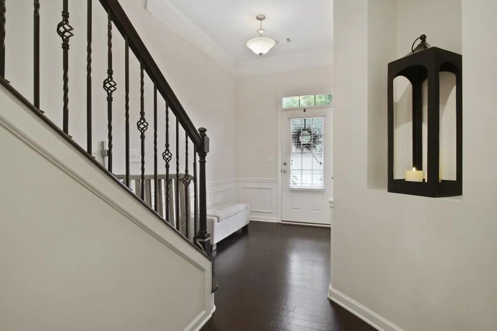 125 Barkley Lane, Atlanta, Georgia 30328, 3 Bedrooms Bedrooms, ,3 BathroomsBathrooms,Residential,Sold,125 Barkley Lane,6901059