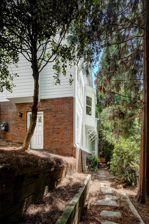 4440 Highgrove Pointe NE, Atlanta, Georgia 30319, 4 Bedrooms Bedrooms, ,3 BathroomsBathrooms,Residential,Sold,4440 Highgrove Pointe NE,7255810