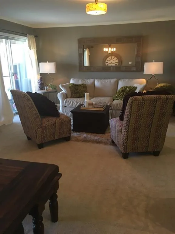 5400 Roswell Road Unit L1, Atlanta, Georgia 30342, 2 Bedrooms Bedrooms, ,2 BathroomsBathrooms,Residential,Sold,5400 Roswell Road Unit L1,5957658