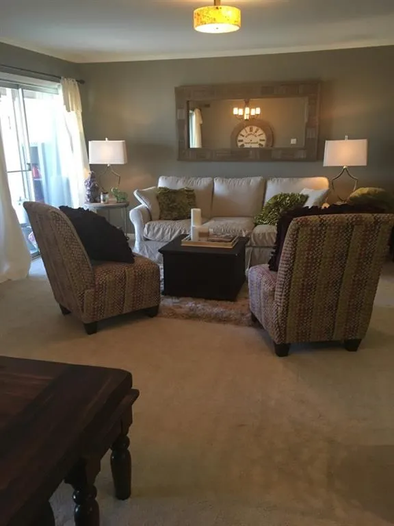 5400 Roswell Road Unit L1, Atlanta, Georgia 30342, 2 Bedrooms Bedrooms, ,2 BathroomsBathrooms,Residential,Sold,5400 Roswell Road Unit L1,5957658