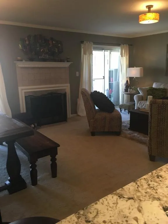 5400 Roswell Road Unit L1, Atlanta, Georgia 30342, 2 Bedrooms Bedrooms, ,2 BathroomsBathrooms,Residential,Sold,5400 Roswell Road Unit L1,5957658