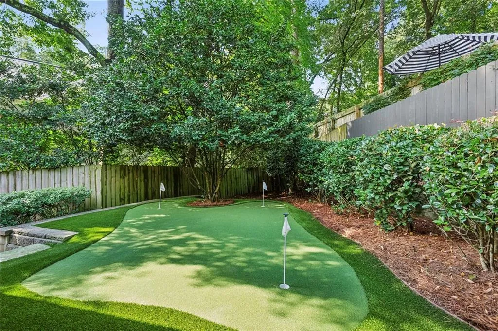688 Forrest Trail Nw, Atlanta, Georgia 30318, 3 Bedrooms Bedrooms, ,2 BathroomsBathrooms,Residential,For Sale,688 Forrest Trail Nw,7625257