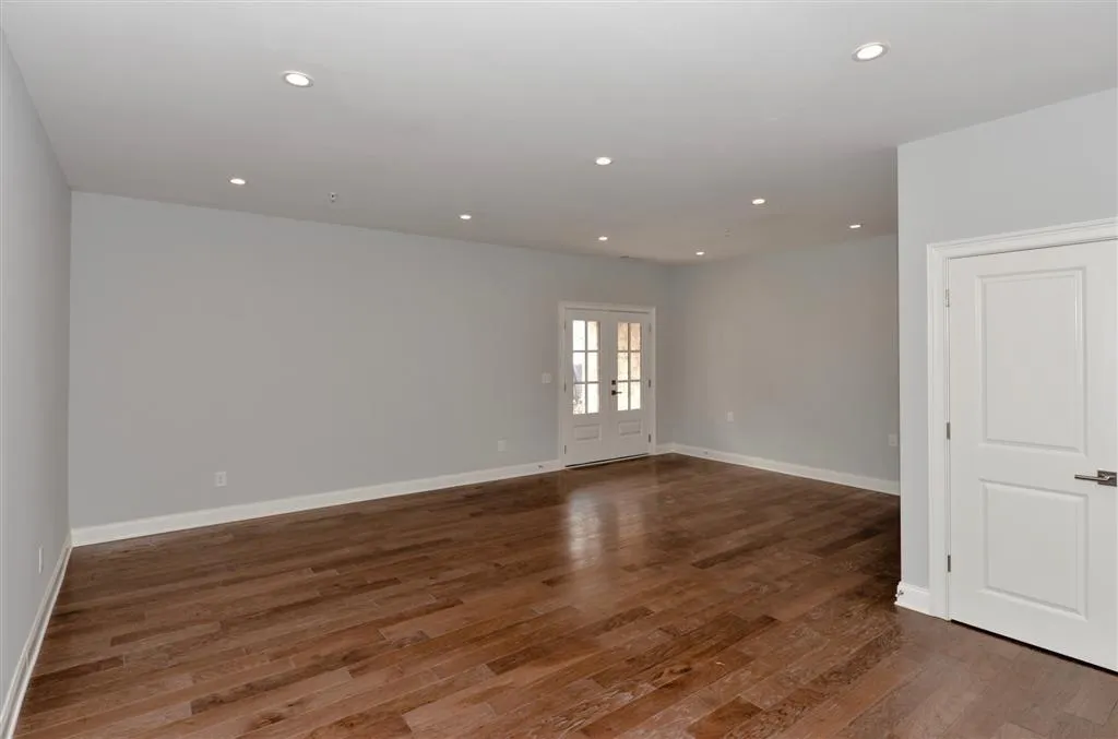 6649 Cadence Boulevard, Sandy Springs, Georgia 30328, 3 Bedrooms Bedrooms, ,4 BathroomsBathrooms,Residential,Sold,6649 Cadence Boulevard,6046058