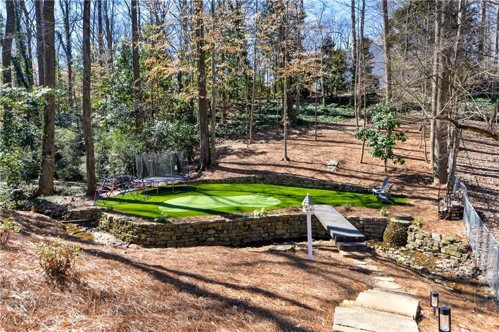 4666 E Conway Drive Nw, Sandy Springs, Georgia 30327, 6 Bedrooms Bedrooms, ,6 BathroomsBathrooms,Residential,Sold,4666 E Conway Drive Nw,6843257