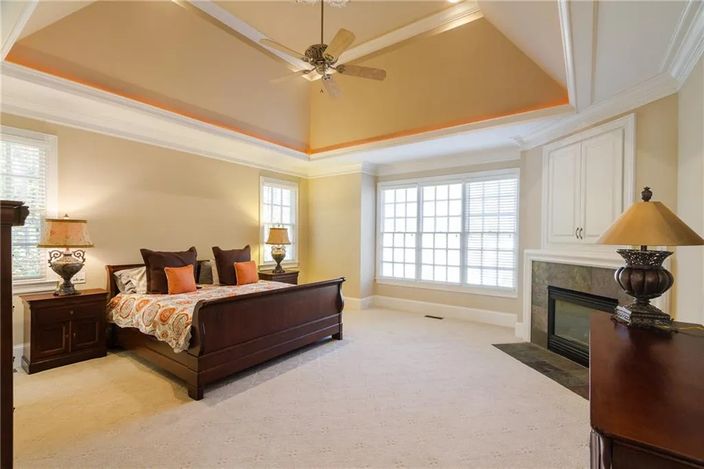 5695 Long Island Drive Nw, Atlanta, Georgia 30327, 6 Bedrooms Bedrooms, ,6 BathroomsBathrooms,Residential,Sold,5695 Long Island Drive Nw,5774628
