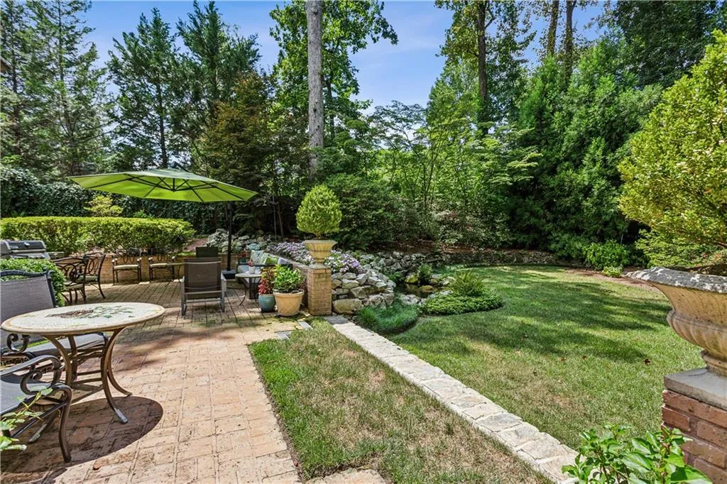 3302 W Andrews Drive Nw, Atlanta, Georgia 30305, 6 Bedrooms Bedrooms, ,4 BathroomsBathrooms,Residential,For Sale,3302 W Andrews Drive Nw,7627365