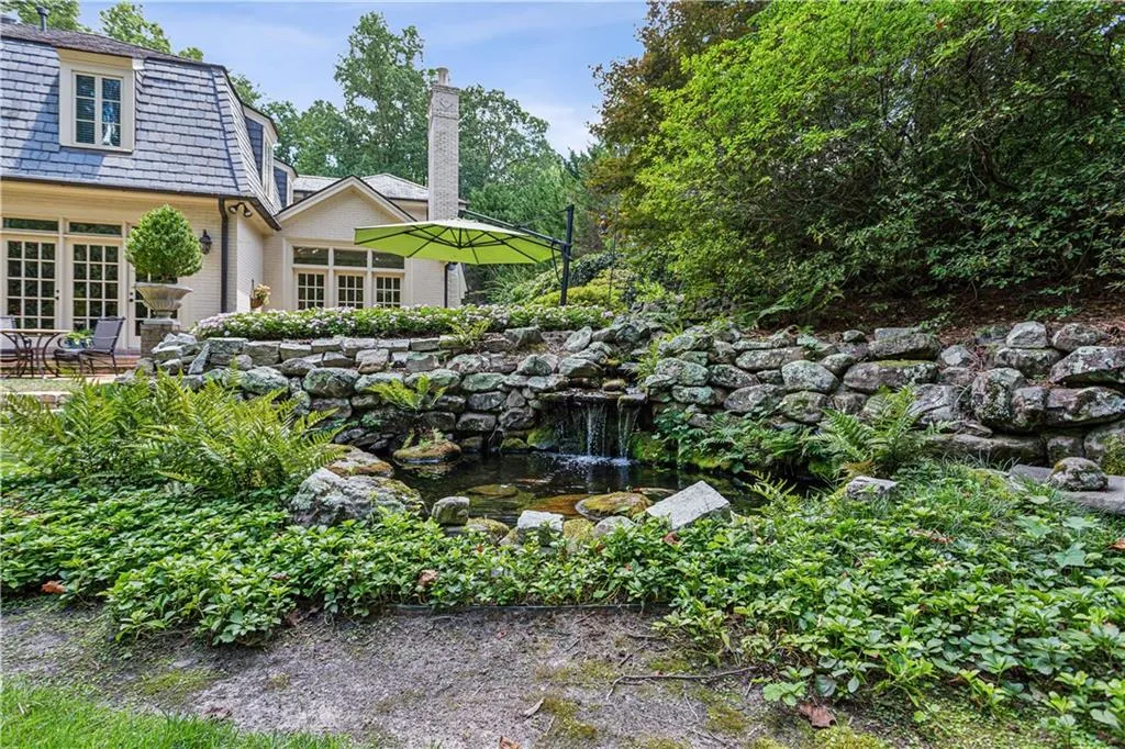 3302 W Andrews Drive Nw, Atlanta, Georgia 30305, 6 Bedrooms Bedrooms, ,4 BathroomsBathrooms,Residential,For Sale,3302 W Andrews Drive Nw,7627365