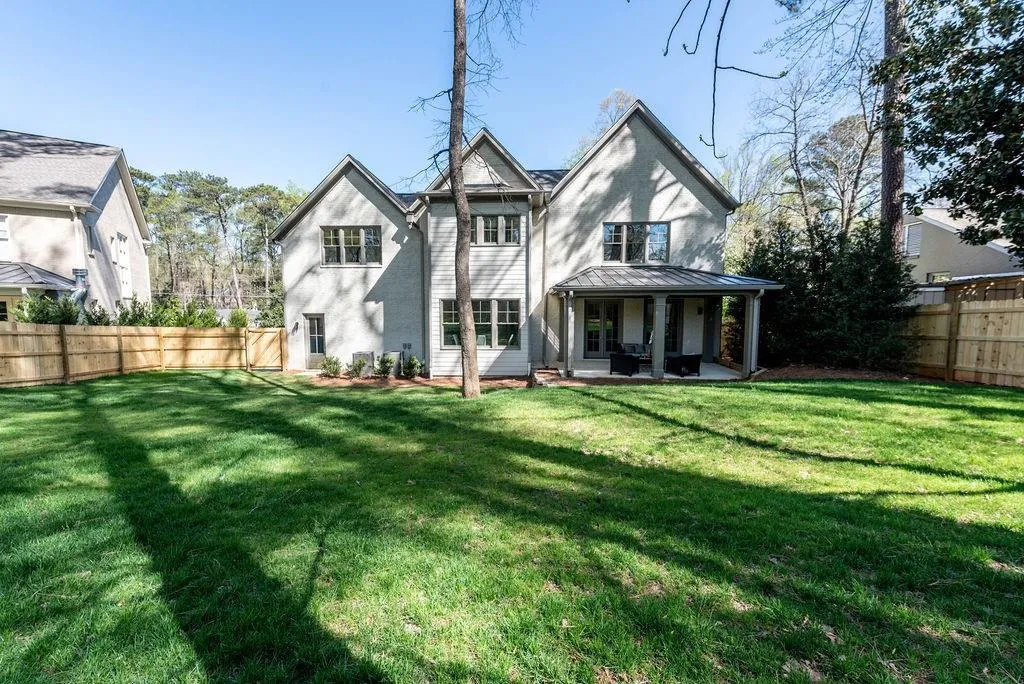 345 Pine Forest Road, Atlanta, Georgia 30342, 5 Bedrooms Bedrooms, ,4 BathroomsBathrooms,Residential,Sold,345 Pine Forest Road,6540670