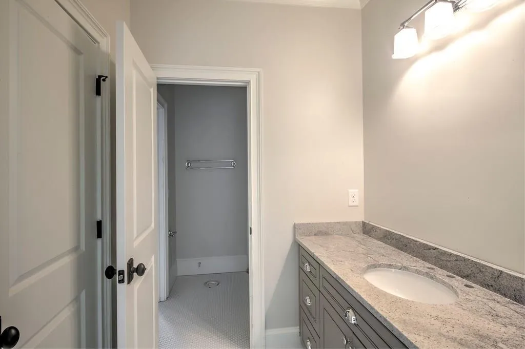 415 Elden Drive, Sandy Springs, Georgia 30342, 6 Bedrooms Bedrooms, ,5 BathroomsBathrooms,Residential,Sold,415 Elden Drive,5742423