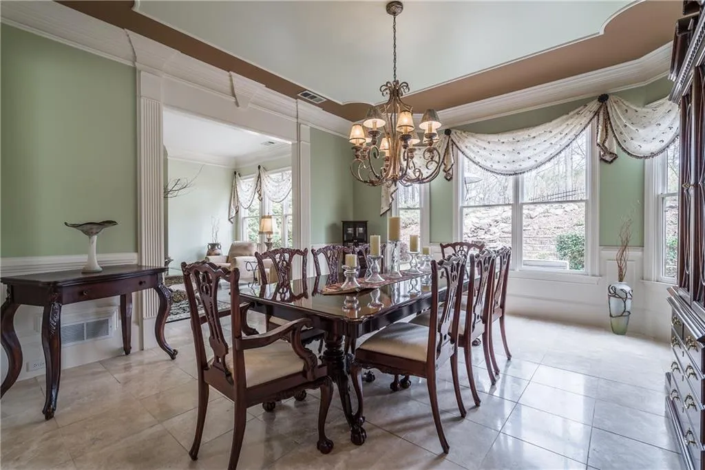 7882 Stratford Lane, Sandy Springs, Georgia 30350, 5 Bedrooms Bedrooms, ,5 BathroomsBathrooms,Residential,Sold,7882 Stratford Lane,5958011