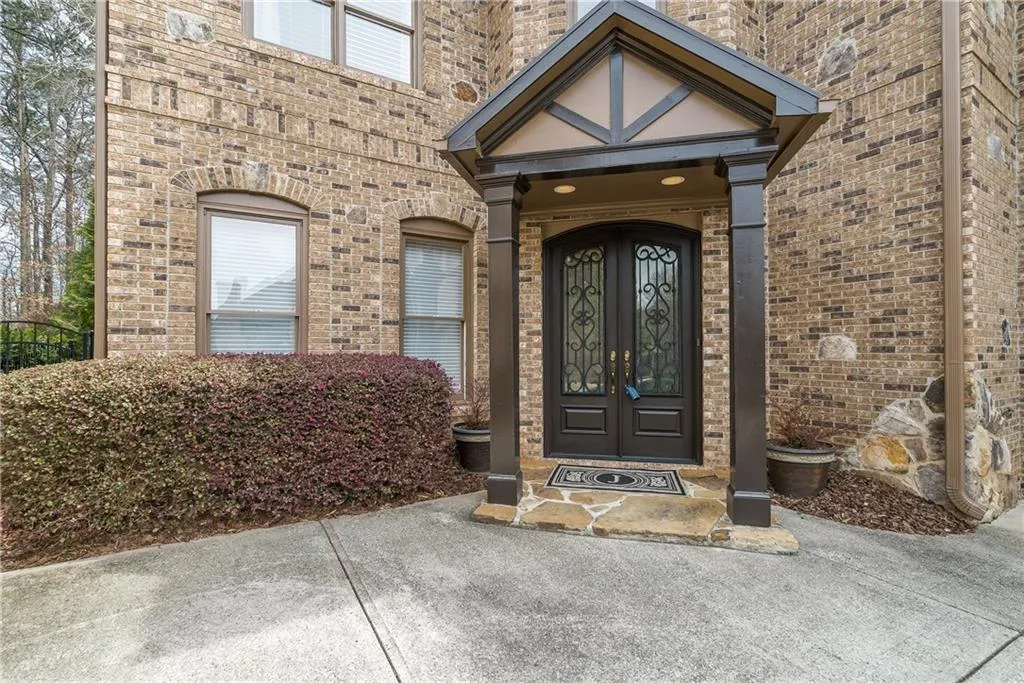 7882 Stratford Lane, Sandy Springs, Georgia 30350, 5 Bedrooms Bedrooms, ,5 BathroomsBathrooms,Residential,Sold,7882 Stratford Lane,5958011