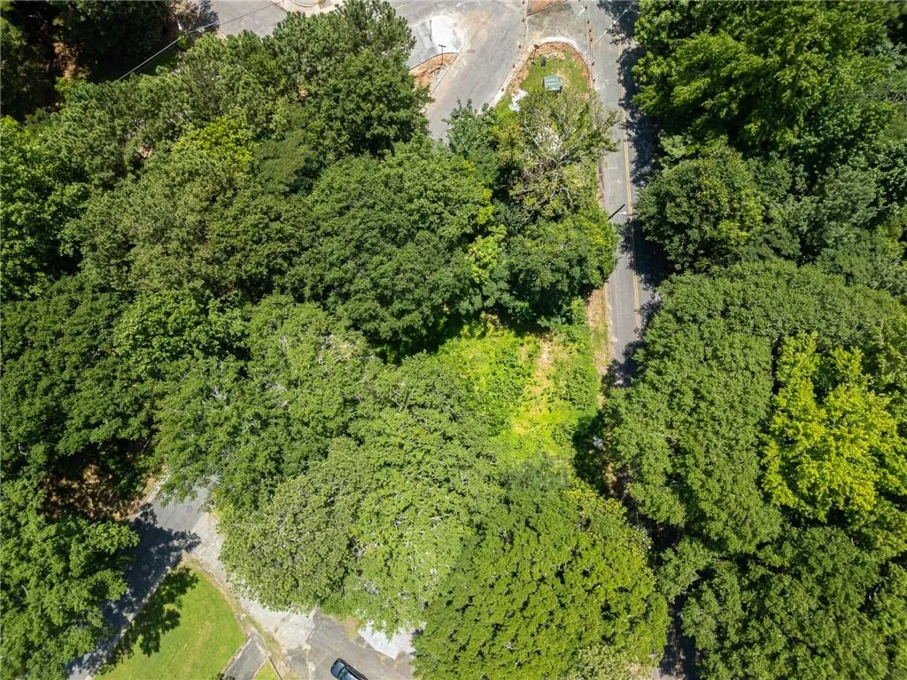 Aerial overview of property's location