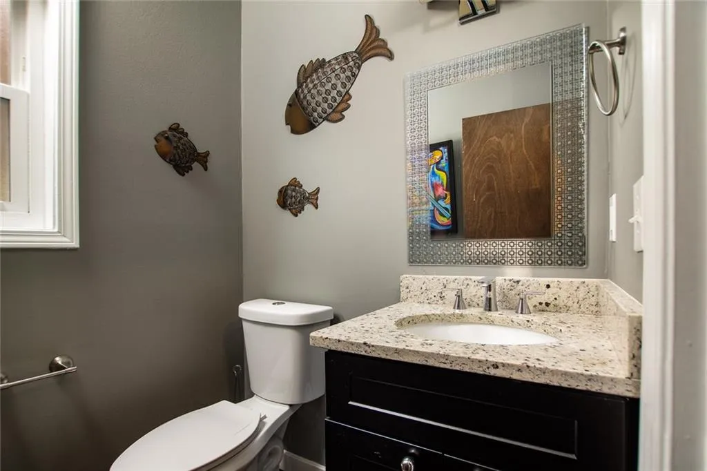 220 Wessex Court, Atlanta, Georgia 30328, 4 Bedrooms Bedrooms, ,2 BathroomsBathrooms,Residential,Sold,220 Wessex Court,6537568