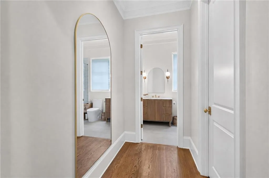 Bedroom 3 Vestibule leading to walk-in closet and Bathroom