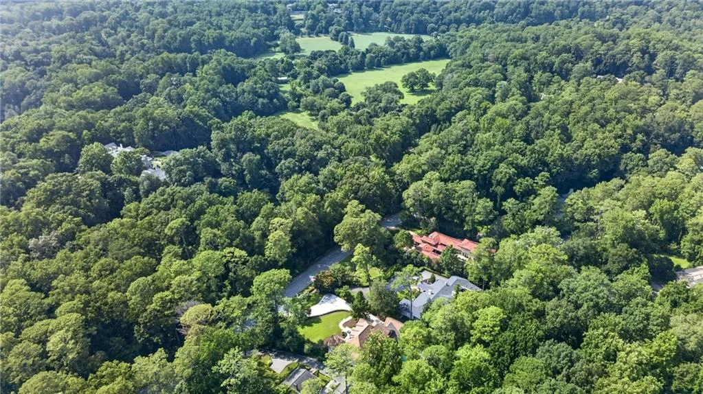 3659 Northside Drive Nw, Atlanta, Georgia 30305, 5 Bedrooms Bedrooms, 0 ,6 BathroomsBathrooms,Residential,For Sale,3659 Northside Drive Nw,7810605