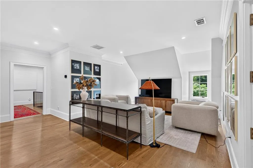 Upstairs Living area