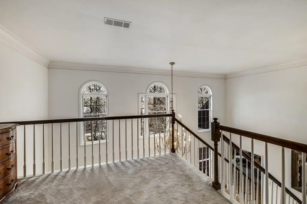 895 Waddington Court, Sandy Springs, Georgia 30350, 4 Bedrooms Bedrooms, ,4 BathroomsBathrooms,Residential,Sold,895 Waddington Court,6989056