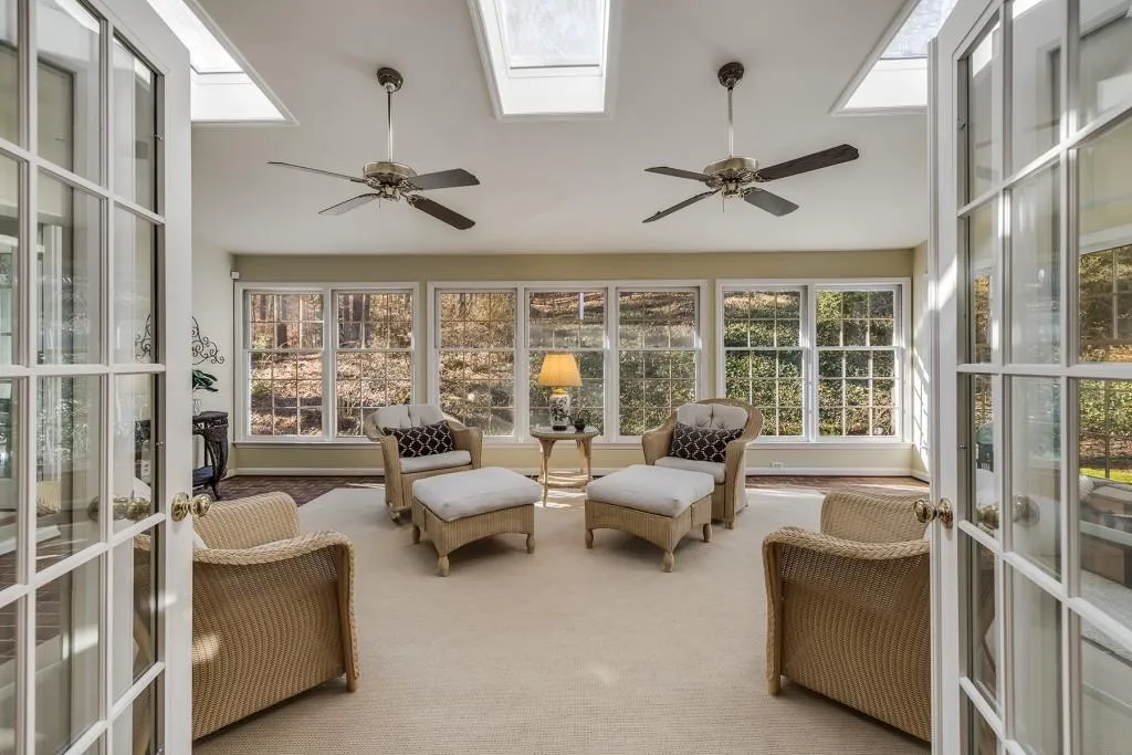 895 Waddington Court, Sandy Springs, Georgia 30350, 4 Bedrooms Bedrooms, ,4 BathroomsBathrooms,Residential,Sold,895 Waddington Court,6989056