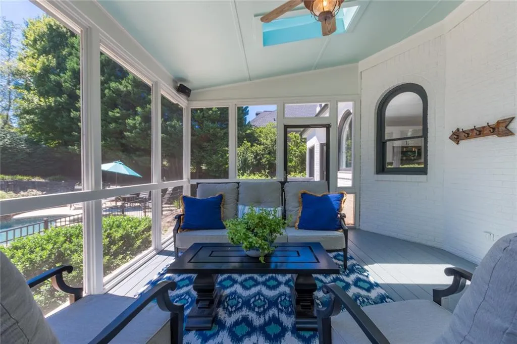 205 Summerhouse Lane, Sandy Springs, Georgia 30350, 5 Bedrooms Bedrooms, ,5 BathroomsBathrooms,Residential,Sold,205 Summerhouse Lane,6604996