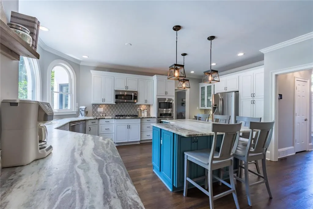 205 Summerhouse Lane, Sandy Springs, Georgia 30350, 5 Bedrooms Bedrooms, ,5 BathroomsBathrooms,Residential,Sold,205 Summerhouse Lane,6604996