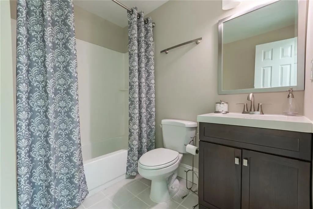 205 Summerhouse Lane, Sandy Springs, Georgia 30350, 5 Bedrooms Bedrooms, ,5 BathroomsBathrooms,Residential,Sold,205 Summerhouse Lane,6604996