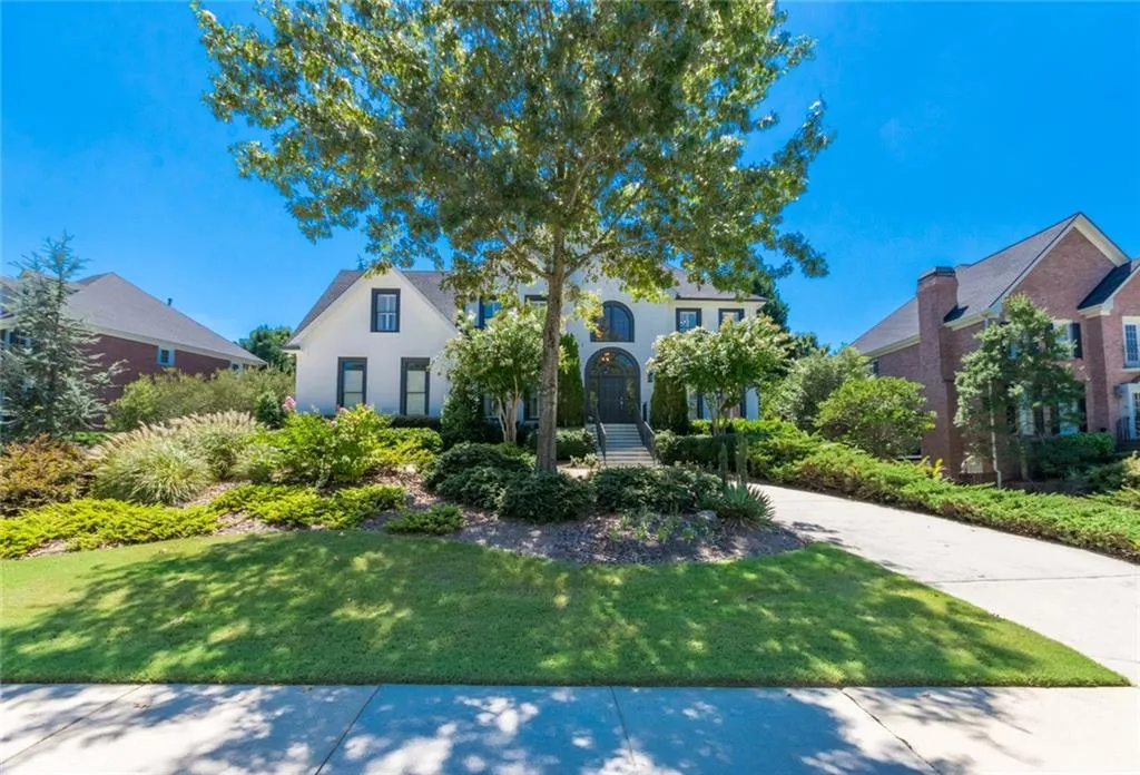 205 Summerhouse Lane, Sandy Springs, Georgia 30350, 5 Bedrooms Bedrooms, ,5 BathroomsBathrooms,Residential,Sold,205 Summerhouse Lane,6604996