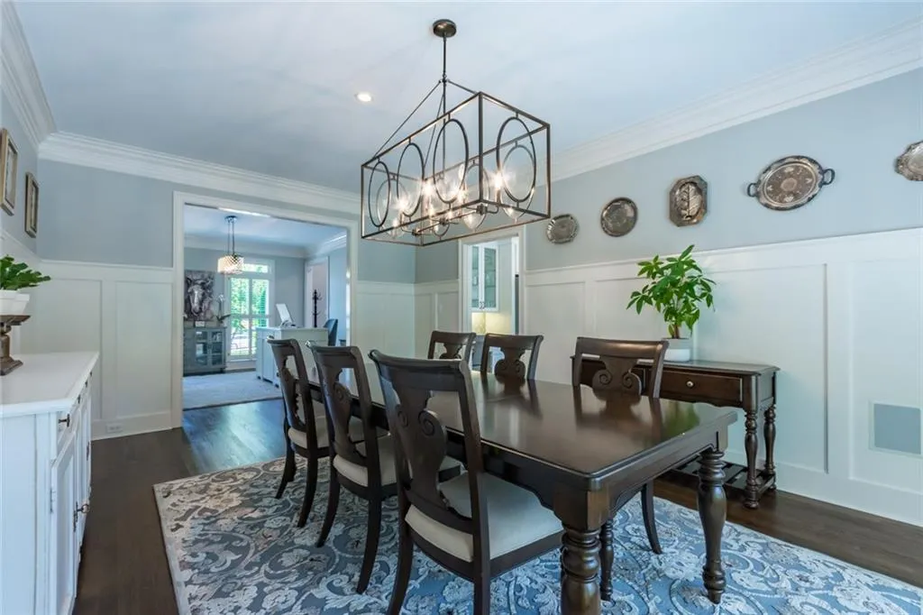 205 Summerhouse Lane, Sandy Springs, Georgia 30350, 5 Bedrooms Bedrooms, ,5 BathroomsBathrooms,Residential,Sold,205 Summerhouse Lane,6604996