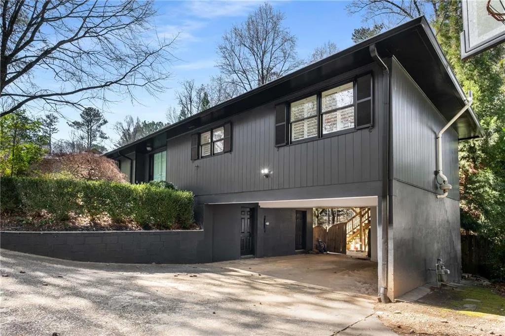 3240 Pinestream Road Nw, Atlanta, Georgia 30327, 4 Bedrooms Bedrooms, ,3 BathroomsBathrooms,Residential,For Sale,3240 Pinestream Road Nw,7537064