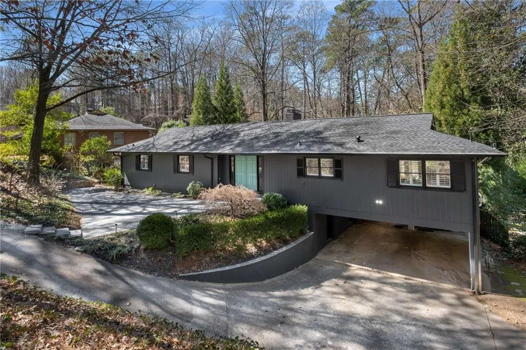 3240 Pinestream Road Nw, Atlanta, Georgia 30327, 4 Bedrooms Bedrooms, ,3 BathroomsBathrooms,Residential,For Sale,3240 Pinestream Road Nw,7537064