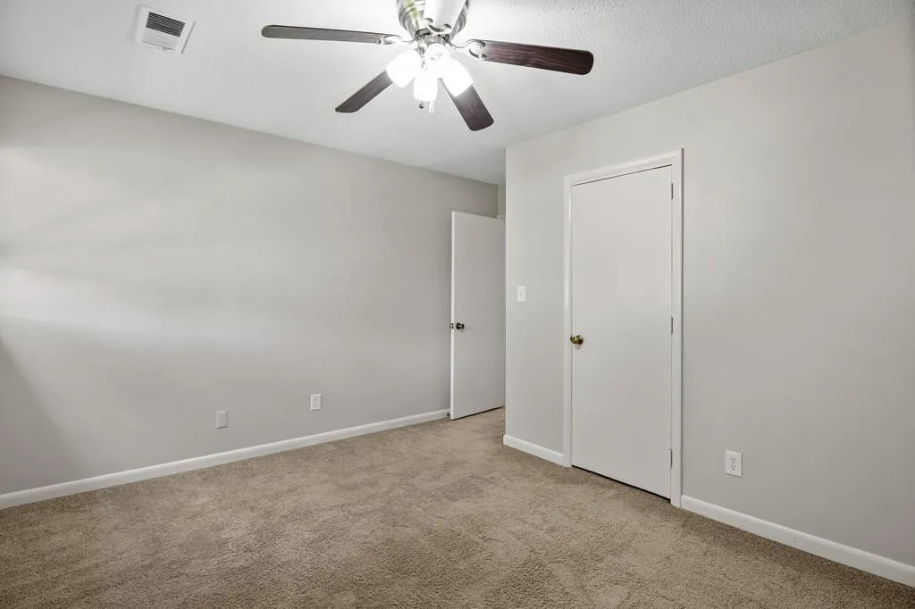 7106 Stonington Drive Ne, Sandy Springs, Georgia 30328, 3 Bedrooms Bedrooms, ,2 BathroomsBathrooms,Residential,Sold,7106 Stonington Drive Ne,6720035