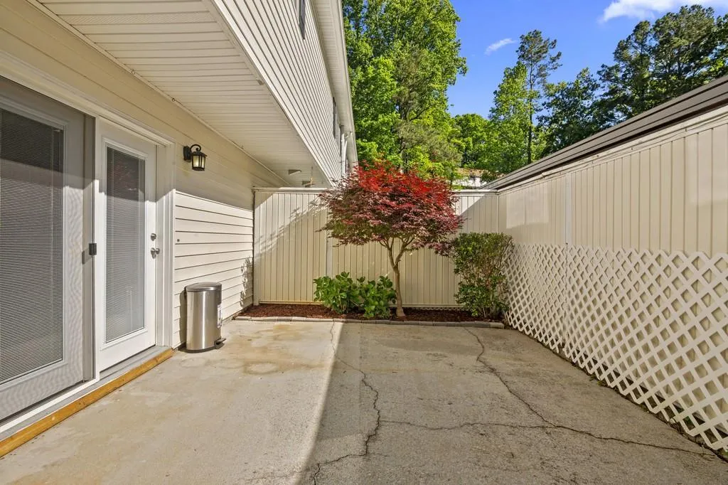7106 Stonington Drive Ne, Sandy Springs, Georgia 30328, 3 Bedrooms Bedrooms, ,2 BathroomsBathrooms,Residential,Sold,7106 Stonington Drive Ne,6720035