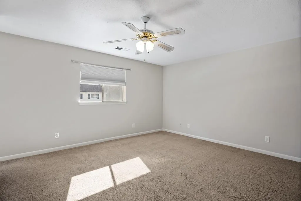 7106 Stonington Drive Ne, Sandy Springs, Georgia 30328, 3 Bedrooms Bedrooms, ,2 BathroomsBathrooms,Residential,Sold,7106 Stonington Drive Ne,6720035