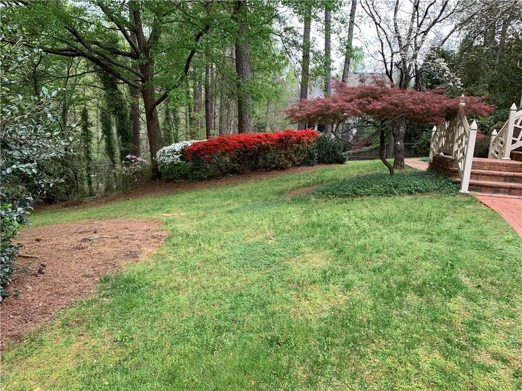 7660 Ball Mill Road, Sandy Springs, Georgia 30350, 5 Bedrooms Bedrooms, ,4 BathroomsBathrooms,Residential,Sold,7660 Ball Mill Road,6865969