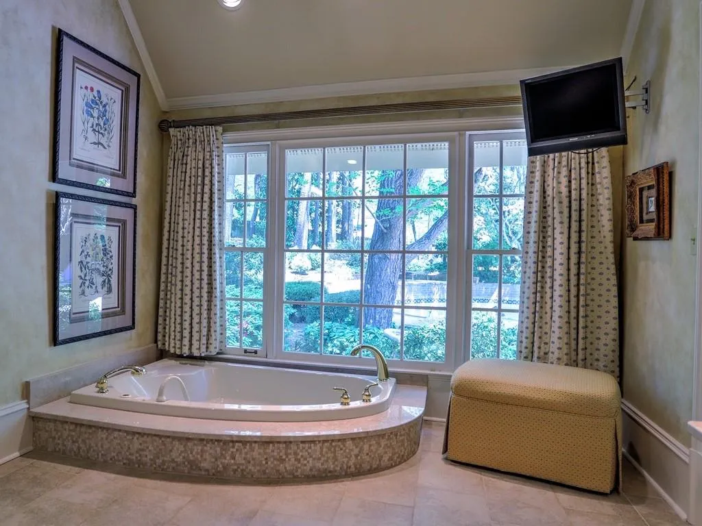 7660 Ball Mill Road, Sandy Springs, Georgia 30350, 5 Bedrooms Bedrooms, ,4 BathroomsBathrooms,Residential,Sold,7660 Ball Mill Road,6865969