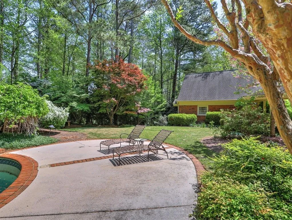 7660 Ball Mill Road, Sandy Springs, Georgia 30350, 5 Bedrooms Bedrooms, ,4 BathroomsBathrooms,Residential,Sold,7660 Ball Mill Road,6865969