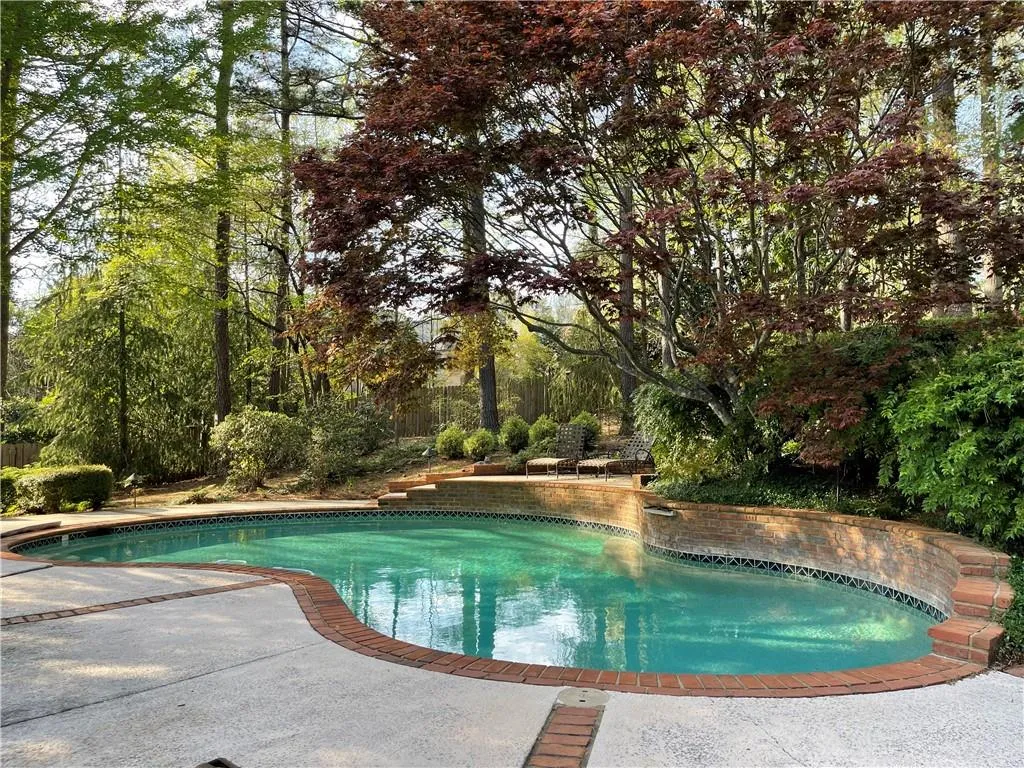 7660 Ball Mill Road, Sandy Springs, Georgia 30350, 5 Bedrooms Bedrooms, ,4 BathroomsBathrooms,Residential,Sold,7660 Ball Mill Road,6865969